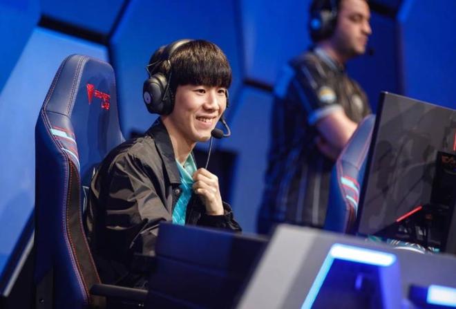 PG游戏-TheShy新星出色防守表现惊艳,公牛未来可期!的简单介绍